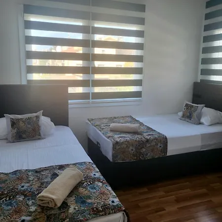 Rix Sunny Apartament *