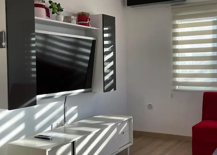 Rix Sunny كيرينيا