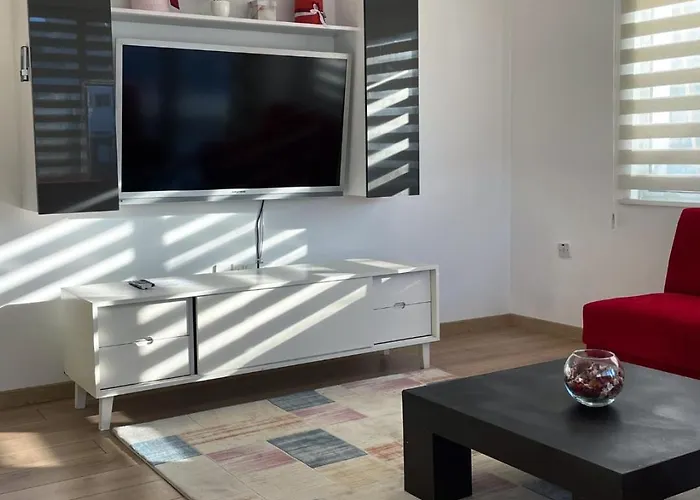 Rix Sunny شقة كيرينيا