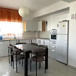 Rix Sunny Apartman Kerínia