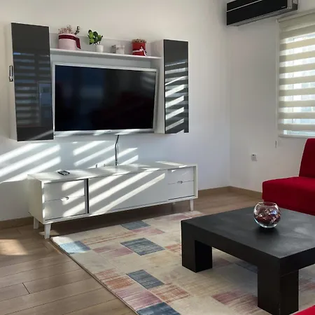 Rix Sunny דירה קיירניה